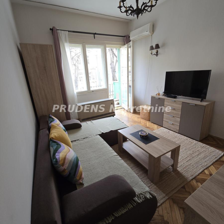 Stan Izdavanje Beograd Cvetni Trg 25 m2