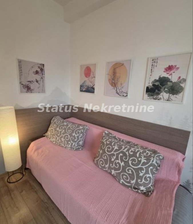 Stan Prodaja Novi Sad  24 m2