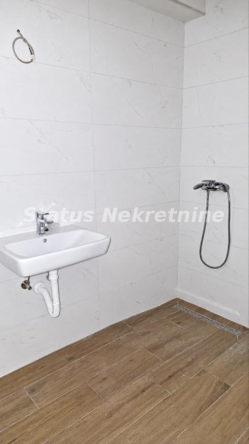 Stan Prodaja Novi Sad  42 m2