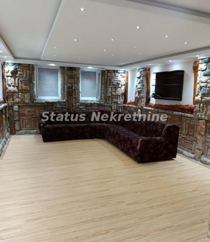 Kuća Prodaja Titel  137 m2