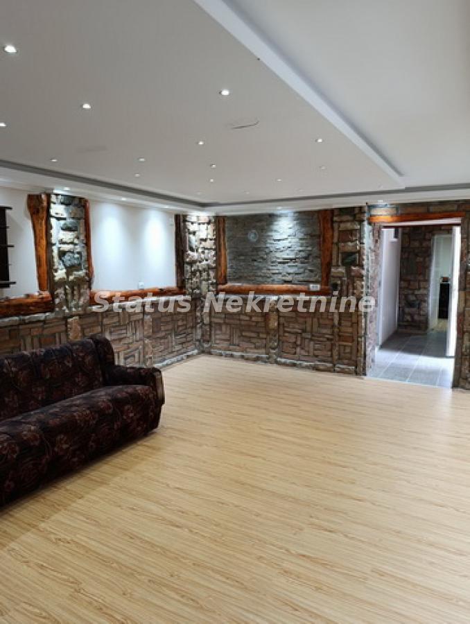 Kuća Prodaja Titel  137 m2