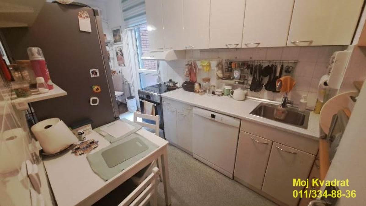 Stan Prodaja Beograd Stan Prodaja Beograd Vukov Spomenik 42 m2