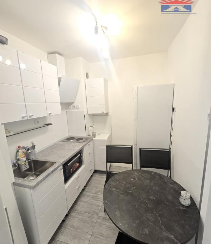 Stan Izdavanje Novi Sad  41 m2