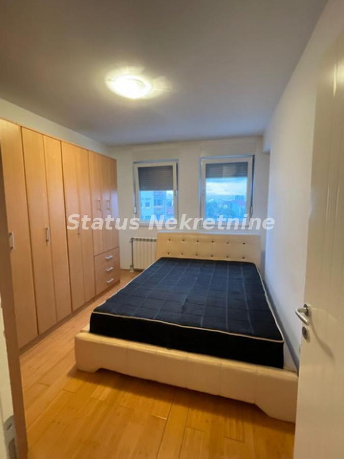 Stan Izdavanje Novi Sad  39 m2