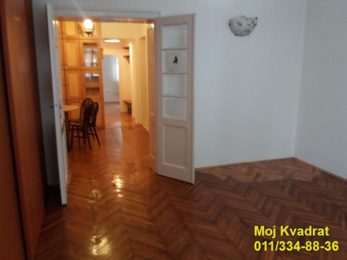 Stan Prodaja Beograd Đeram 50 m2