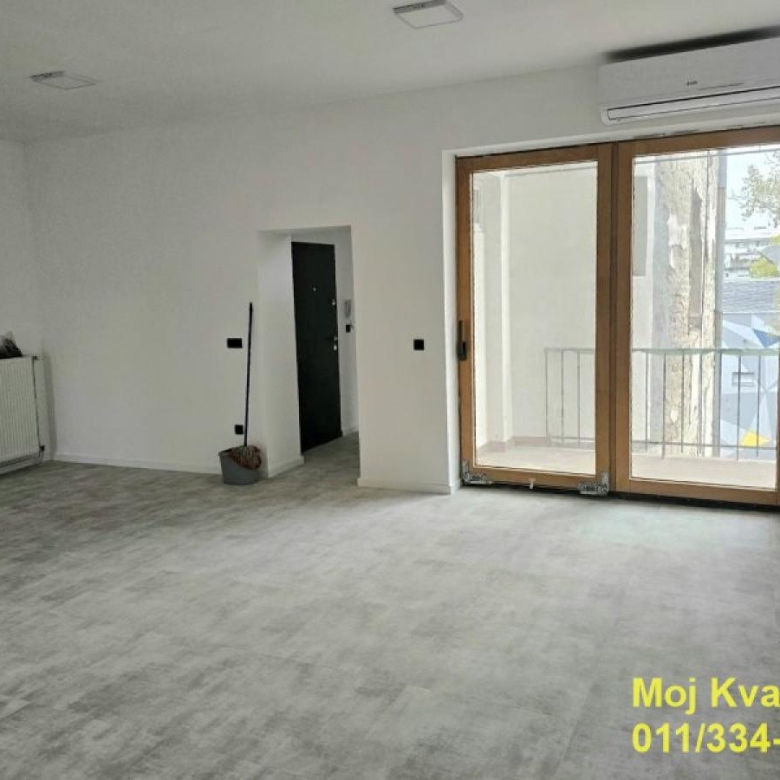 Lokal Prodaja Beograd Pravni Fakultet 120 m2