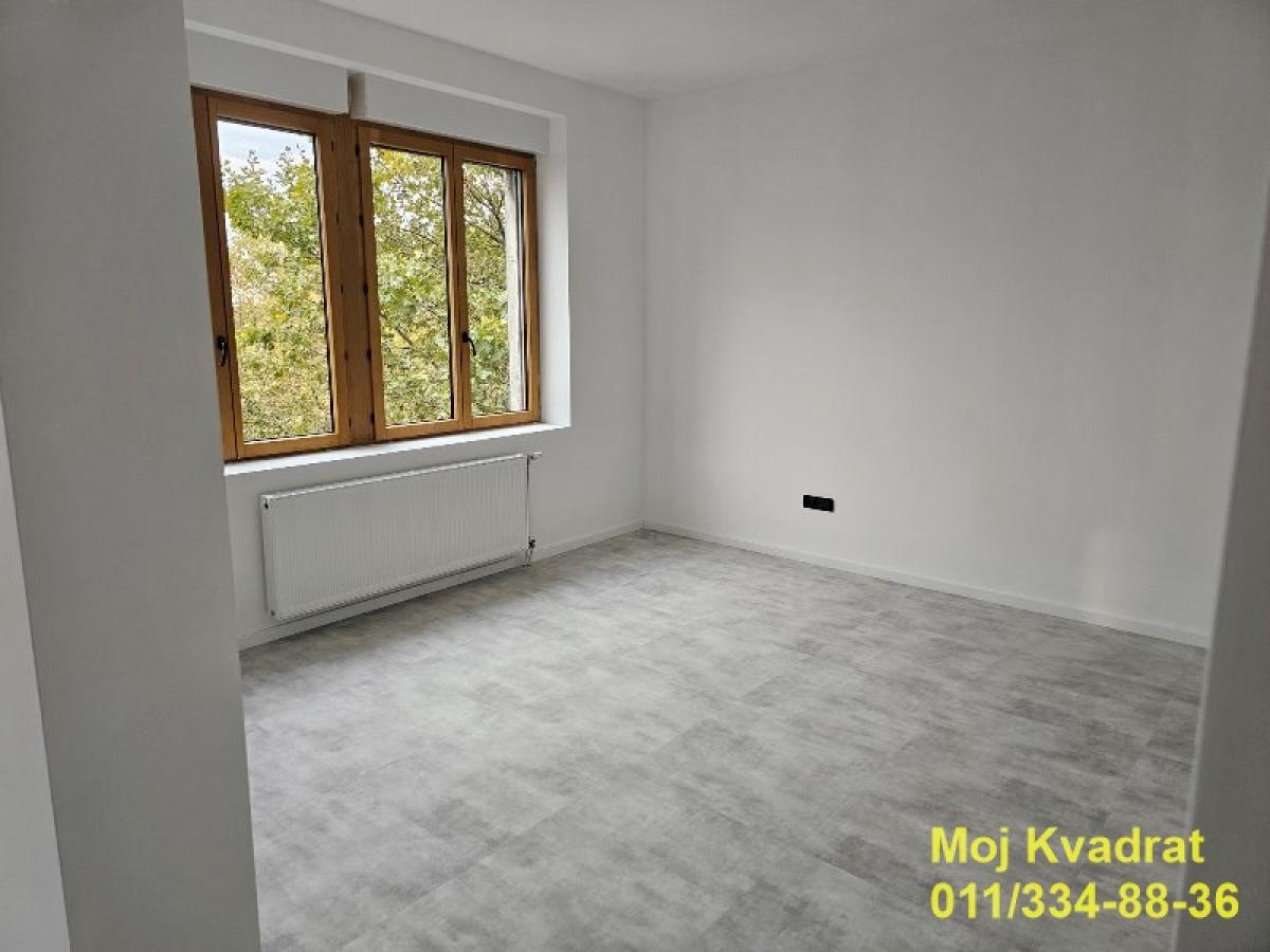 Lokal Prodaja Beograd Pravni Fakultet 120 m2