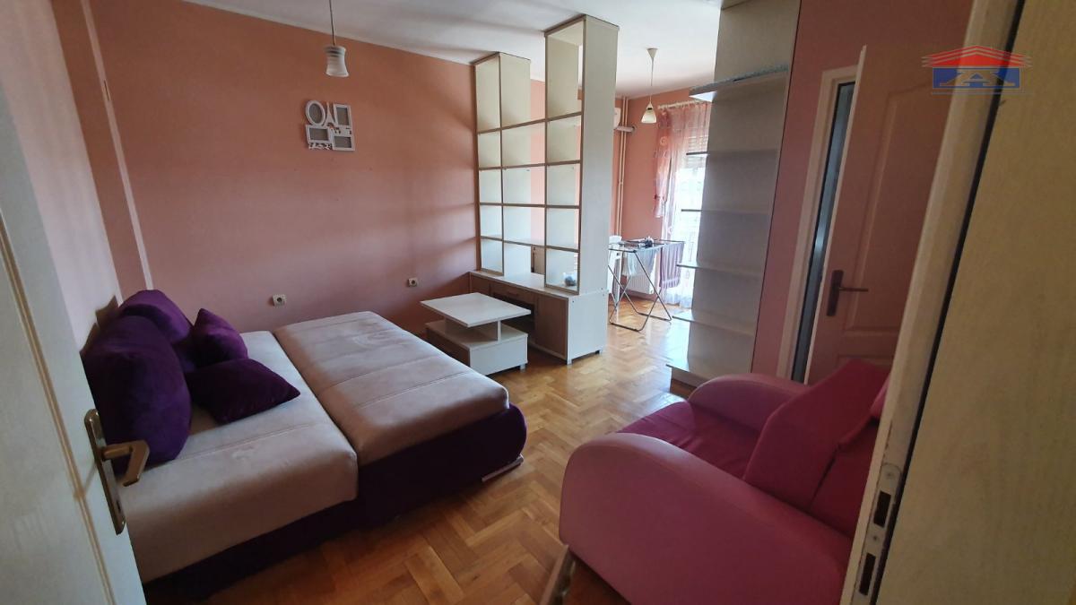 Stan Izdavanje Novi Sad  30 m2
