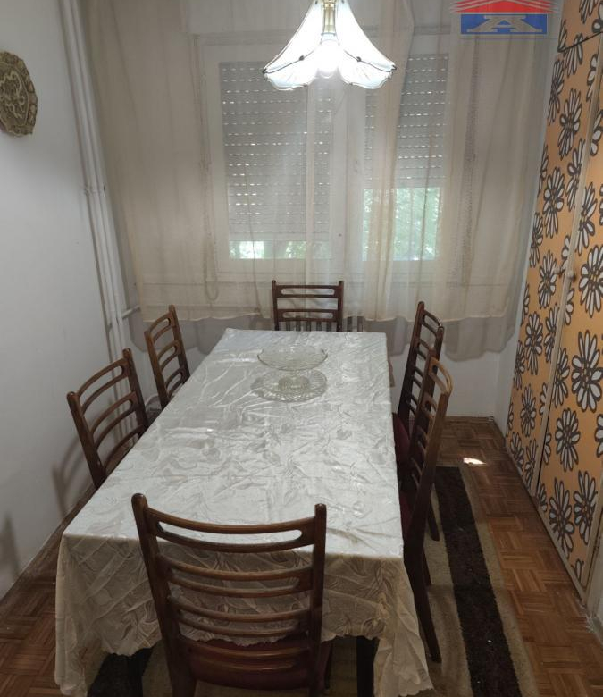 Stan Izdavanje Novi Sad  80 m2