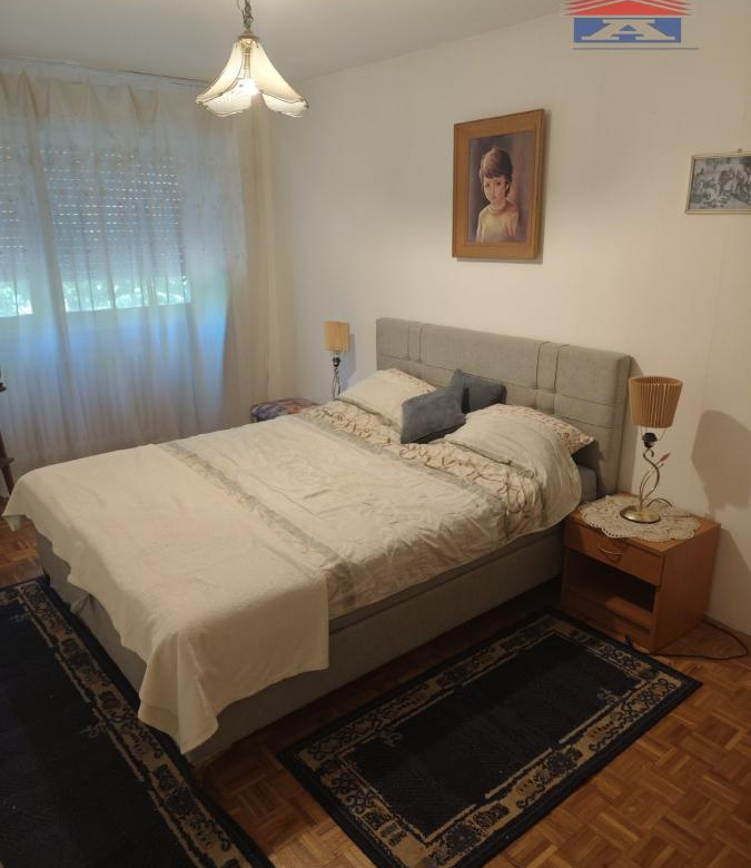 Stan Izdavanje Novi Sad  80 m2