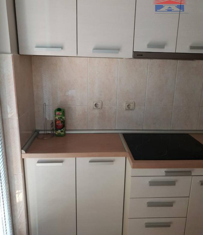 Stan Izdavanje Novi Sad  68 m2