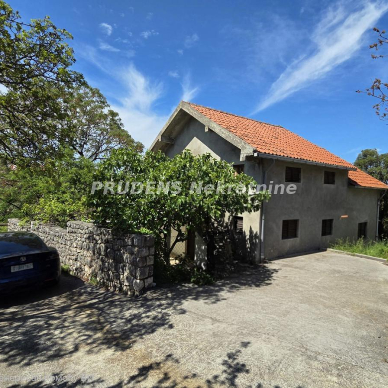 Kuća Prodaja Bar  80 m2