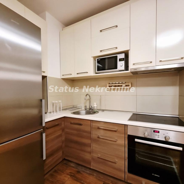 Stan Prodaja Novi Sad  63 m2
