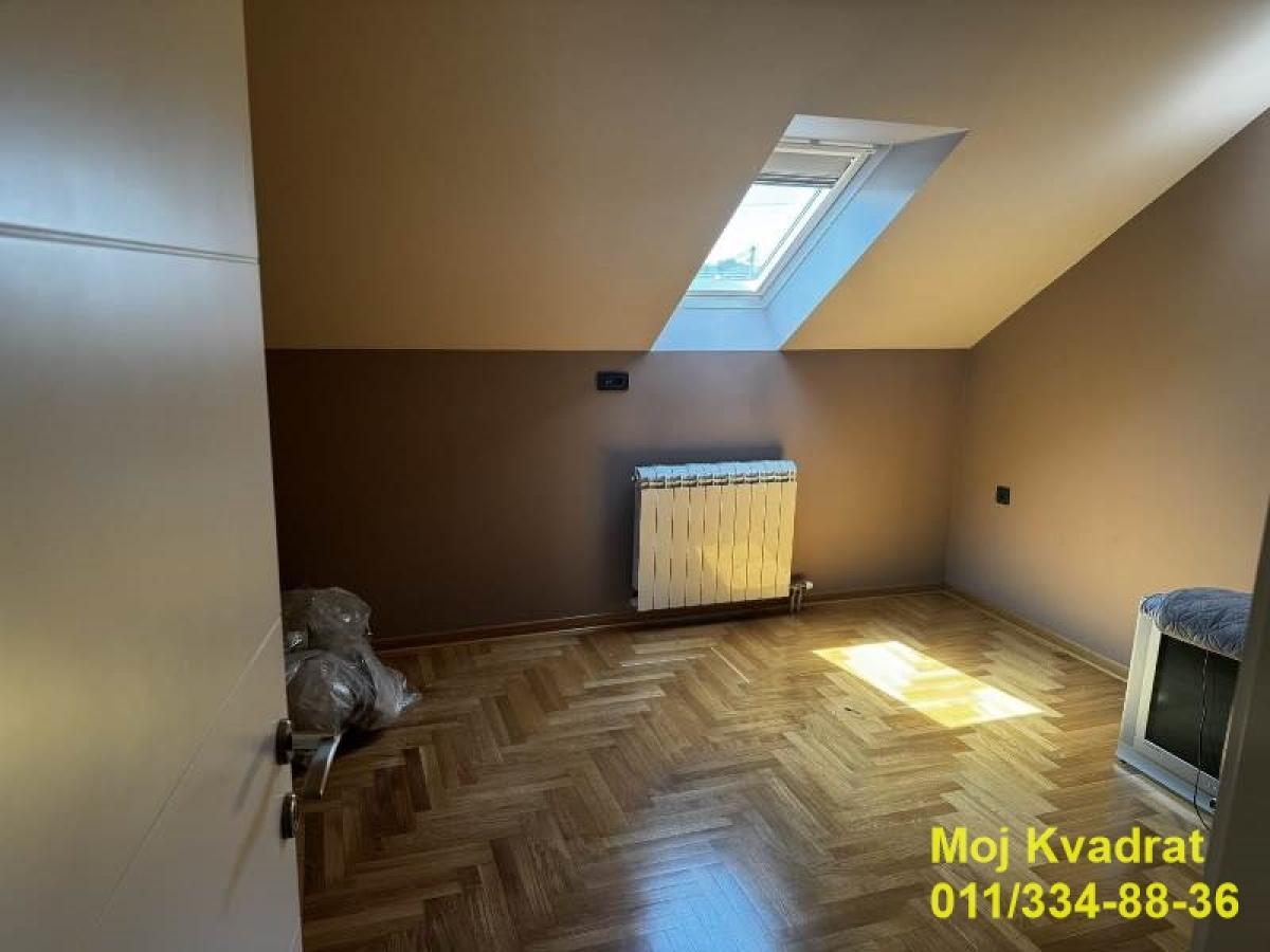 Stan Izdavanje Beograd Železnik 200 m2