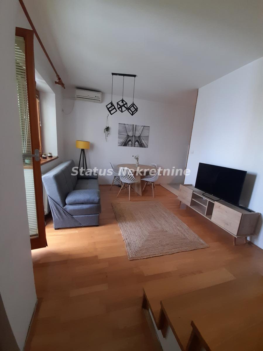 Stan Prodaja Novi Sad  42 m2