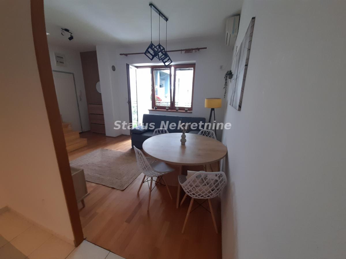Stan Prodaja Novi Sad  42 m2