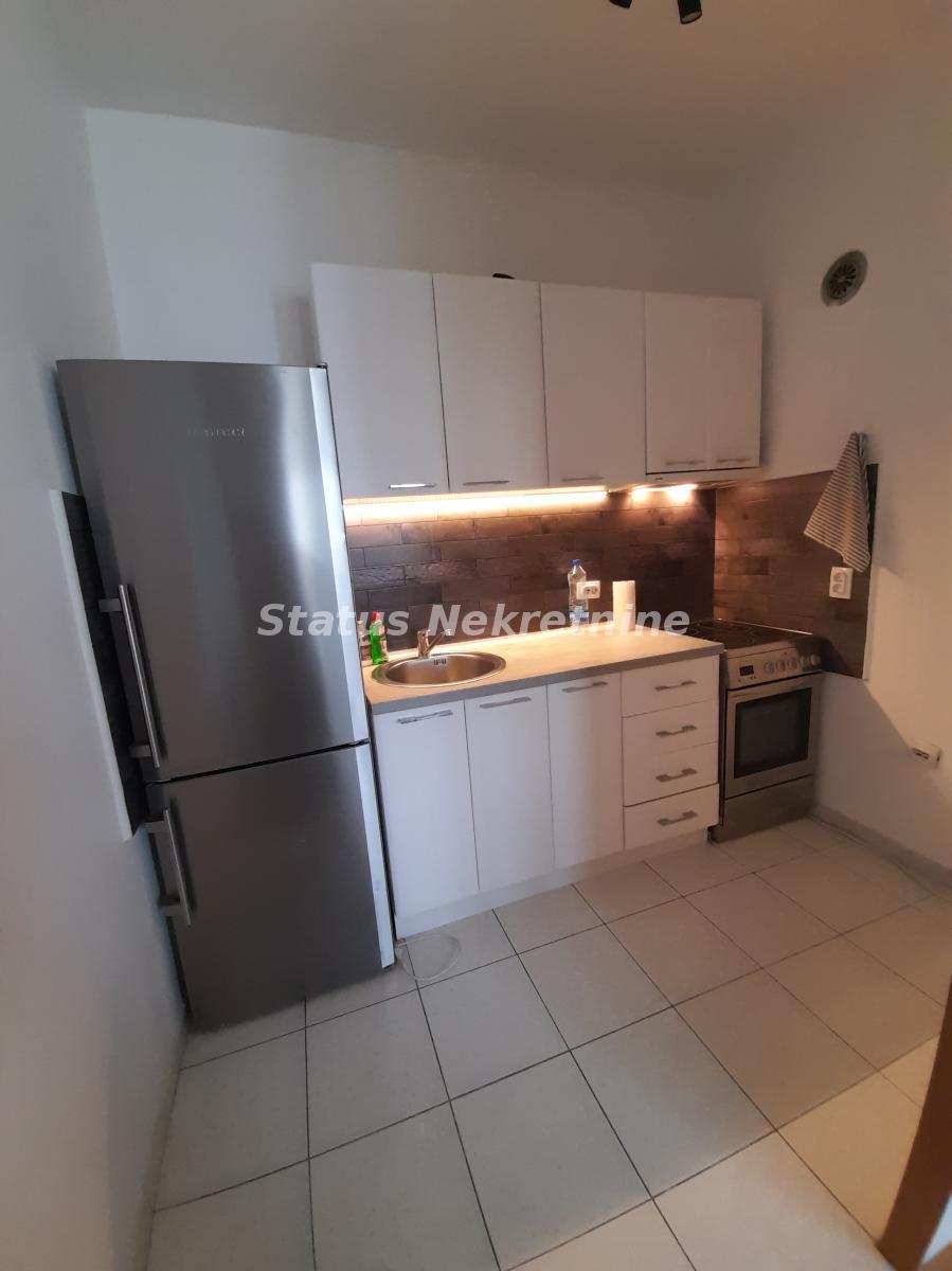 Stan Prodaja Novi Sad  42 m2