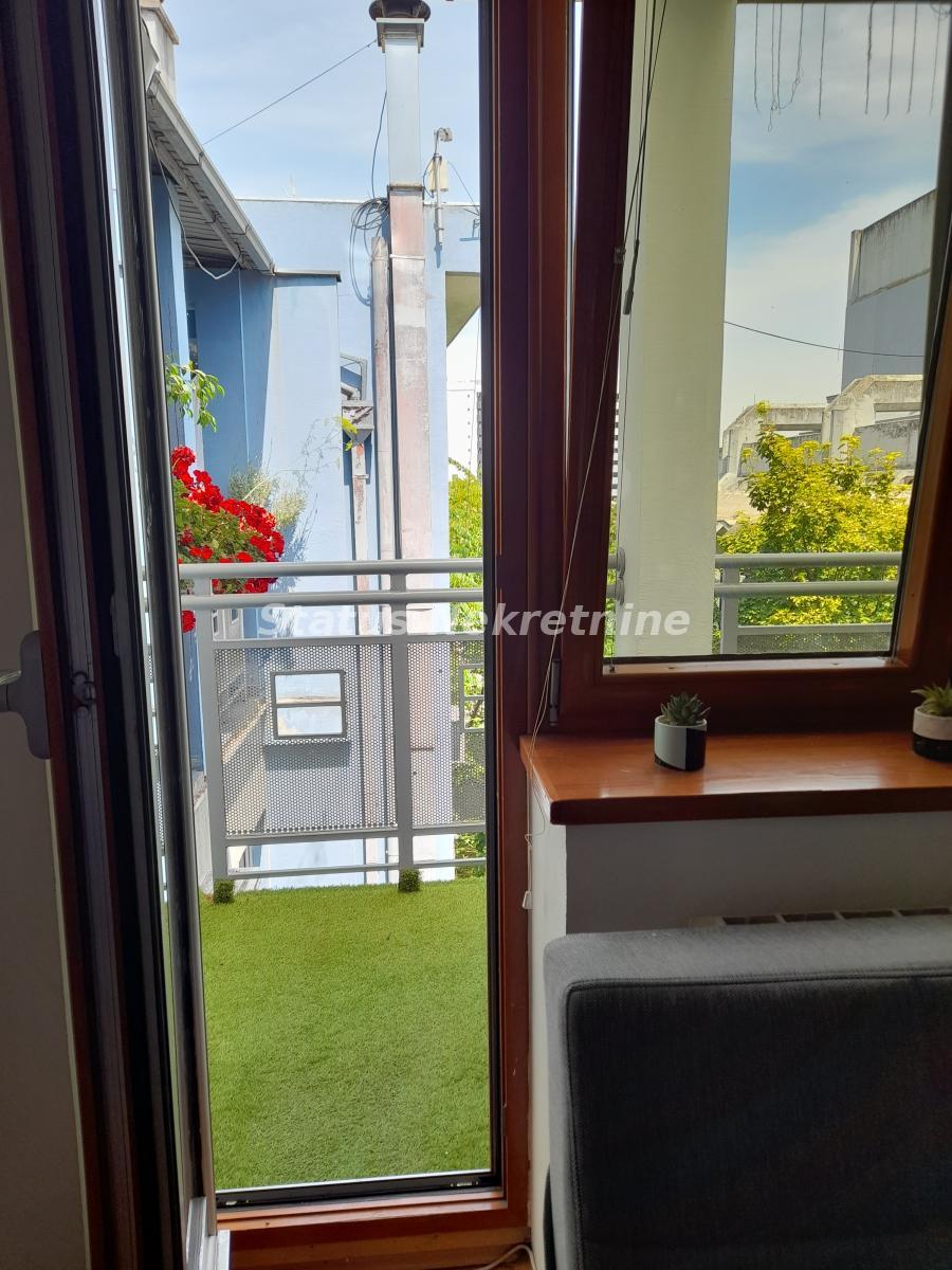 Stan Prodaja Novi Sad  42 m2
