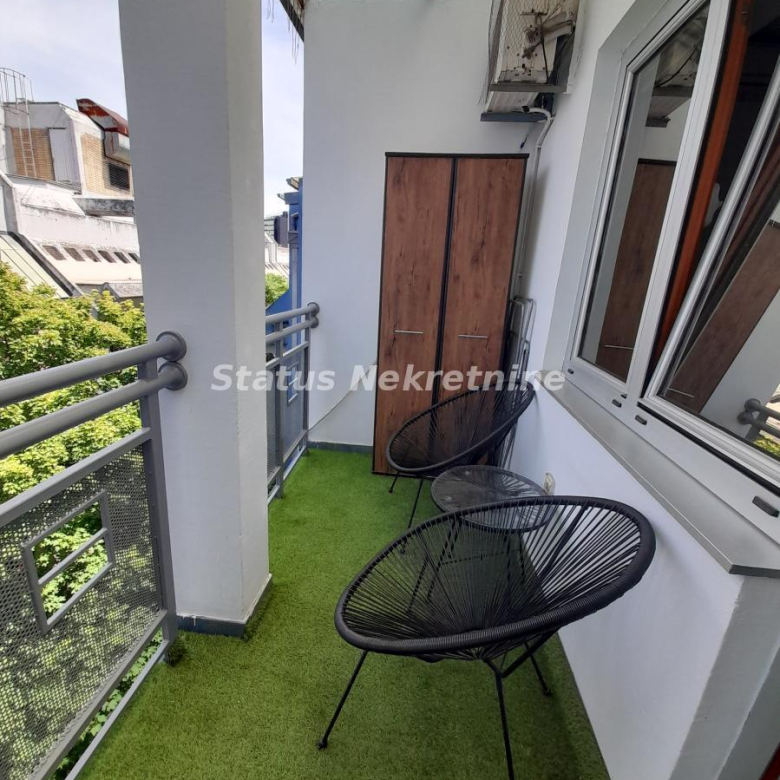 Stan Prodaja Novi Sad  42 m2