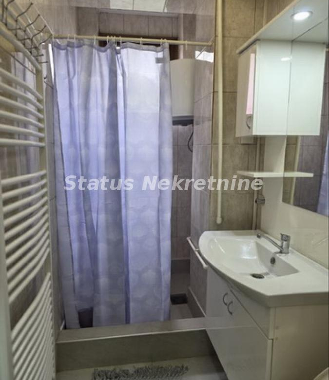 Stan Prodaja Novi Sad  24 m2