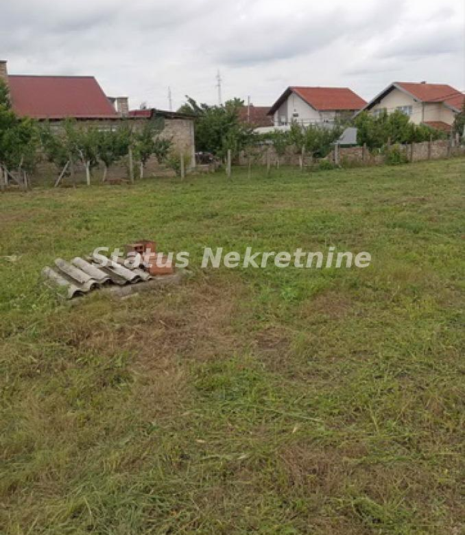 Plac Izdavanje Novi Sad  0 m2
