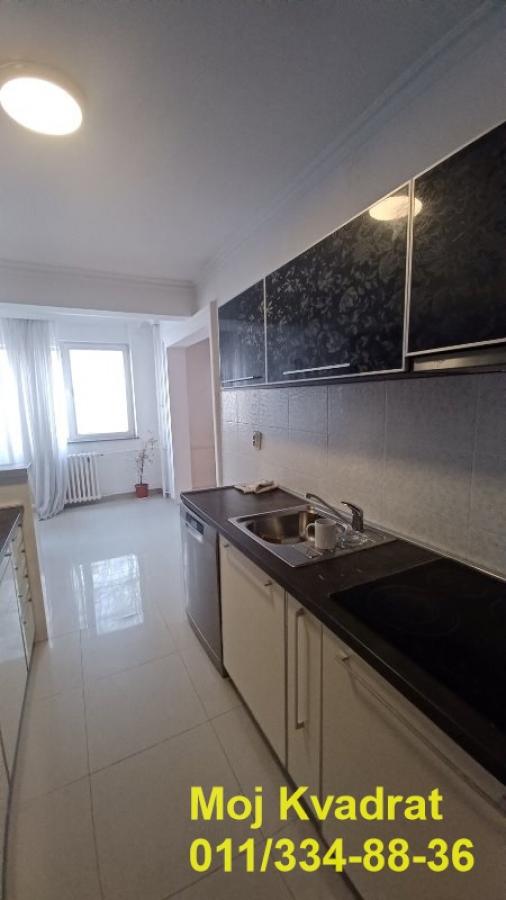 Stan Prodaja Beograd Centar (Savski Venac) 105 m2
