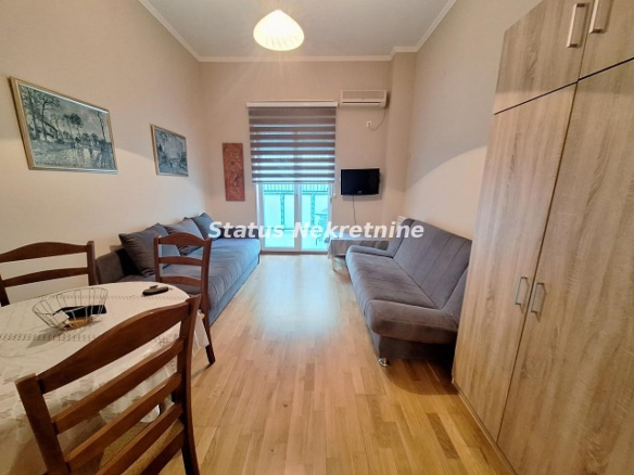 Stan Izdavanje Novi Sad  34 m2