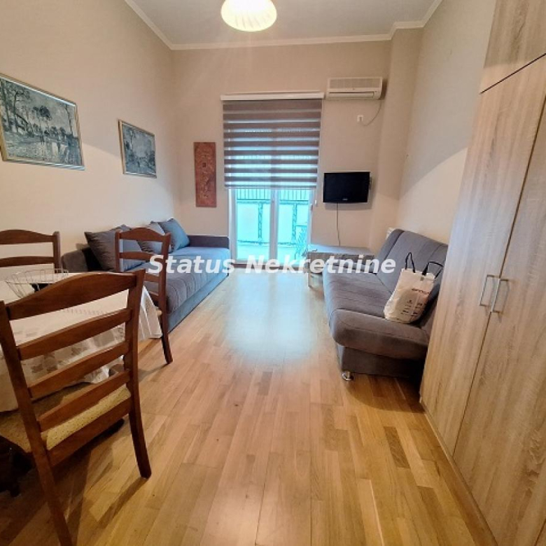 Stan Izdavanje Novi Sad  34 m2