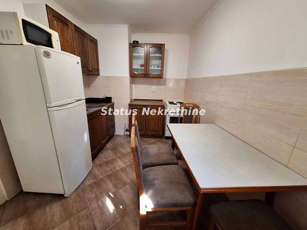 Stan Izdavanje Novi Sad  48 m2
