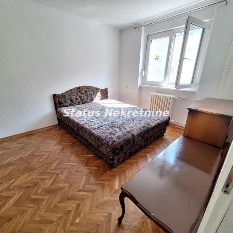 Stan Izdavanje Novi Sad  48 m2