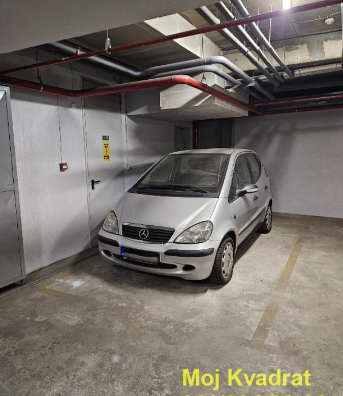 Garaža – Beograd, Vračar Kalenić Pijaca – ID 23398.