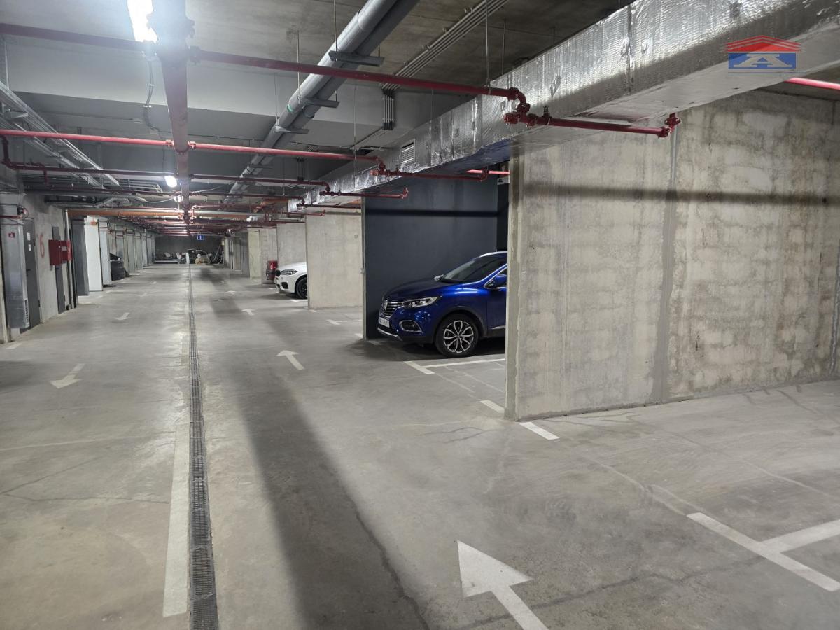 Garaža Izdavanje Novi Sad Garaža Izdavanje Novi Sad 12 m2