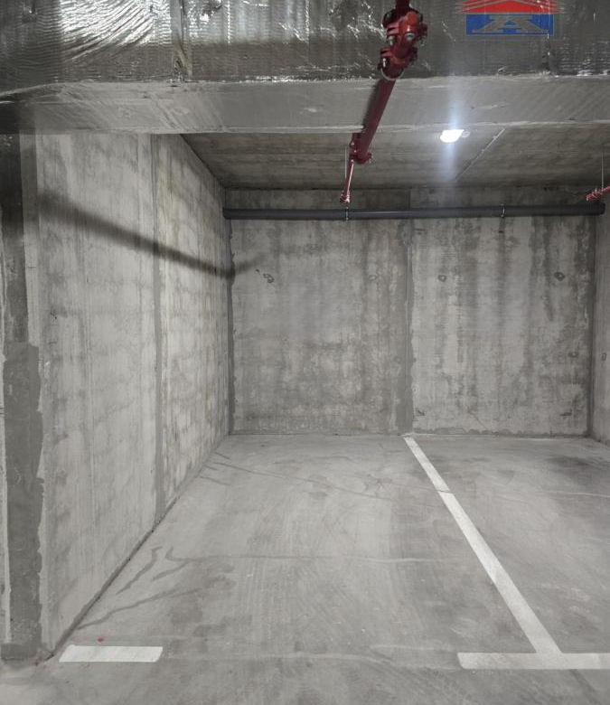 Garaža Izdavanje Novi Sad  12 m2