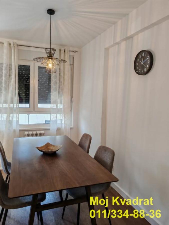 Stan Izdavanje Beograd Gornji Grad 66 m2