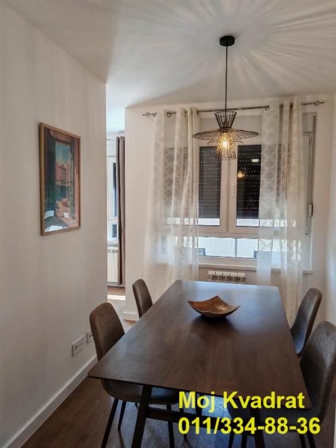 Stan Izdavanje Beograd Gornji Grad 66 m2