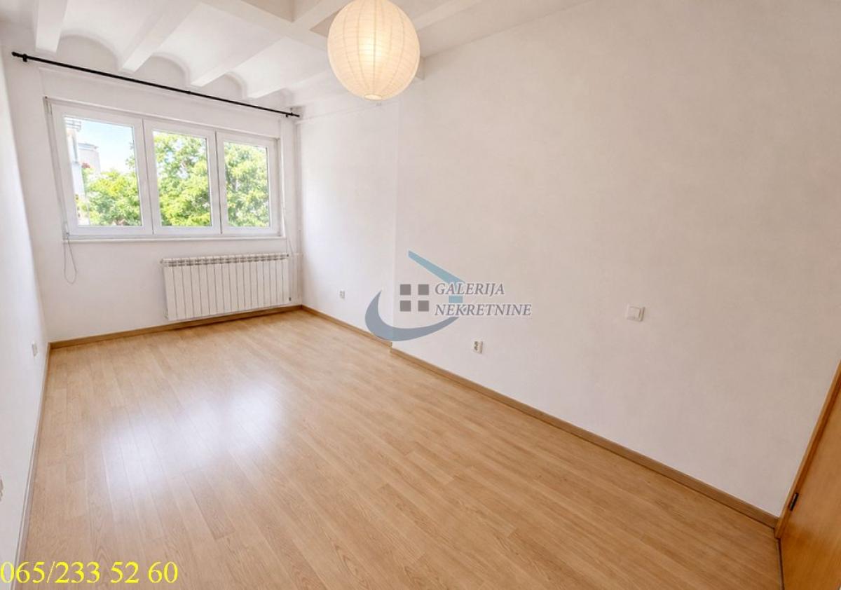 Stan Prodaja Beograd Stan Prodaja Beograd Studentski Trg 68 m2