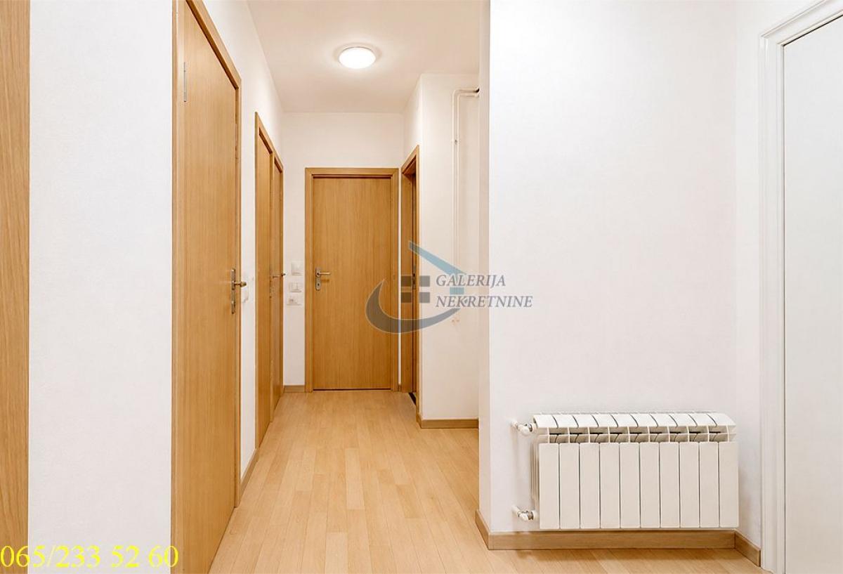Stan Prodaja Beograd Stan Prodaja Beograd Studentski Trg 68 m2