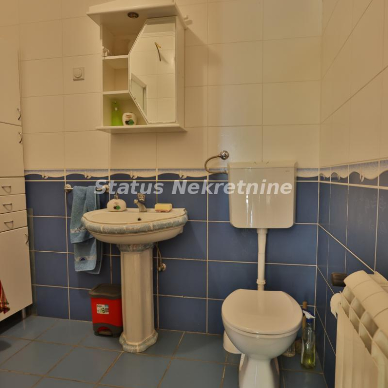 Kuća Prodaja Novi Sad  322 m2