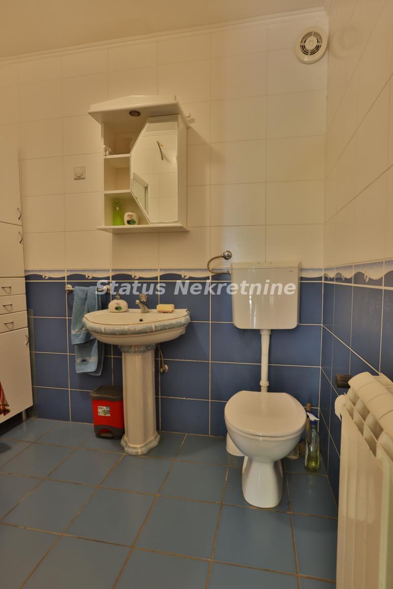 Kuća Prodaja Novi Sad  322 m2