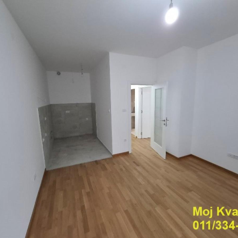 Stan Prodaja Beograd Banovo Brdo 45 m2
