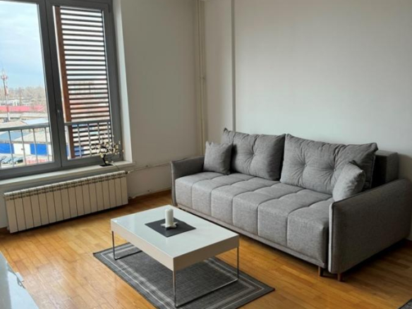 Stan Izdavanje Beograd Dorćol 41 m2