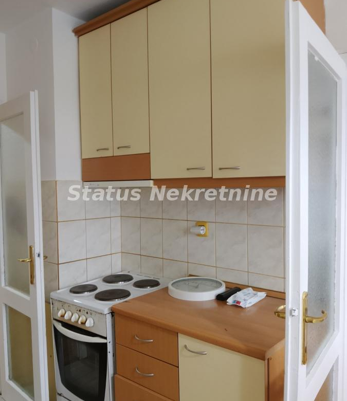 Stan Izdavanje Novi Sad  62 m2