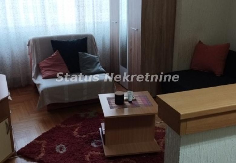 Stan Izdavanje Novi Sad  25 m2