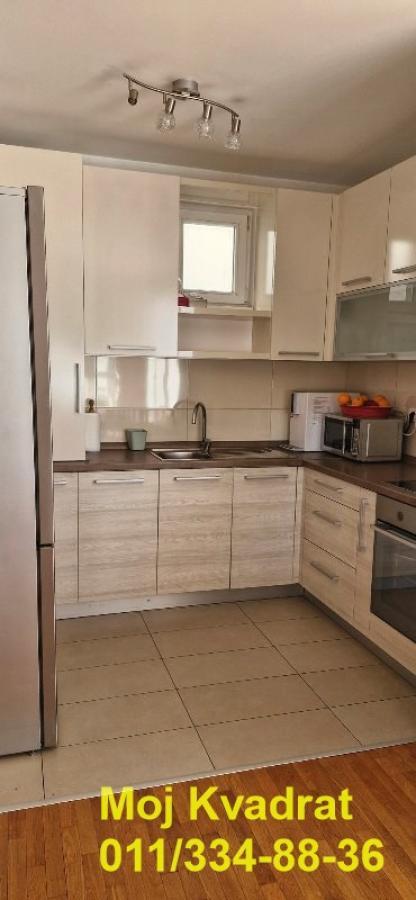 Stan Izdavanje Beograd Kluz 107 m2