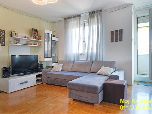 Stan Prodaja Beograd Darvinova Pošta 102 m2