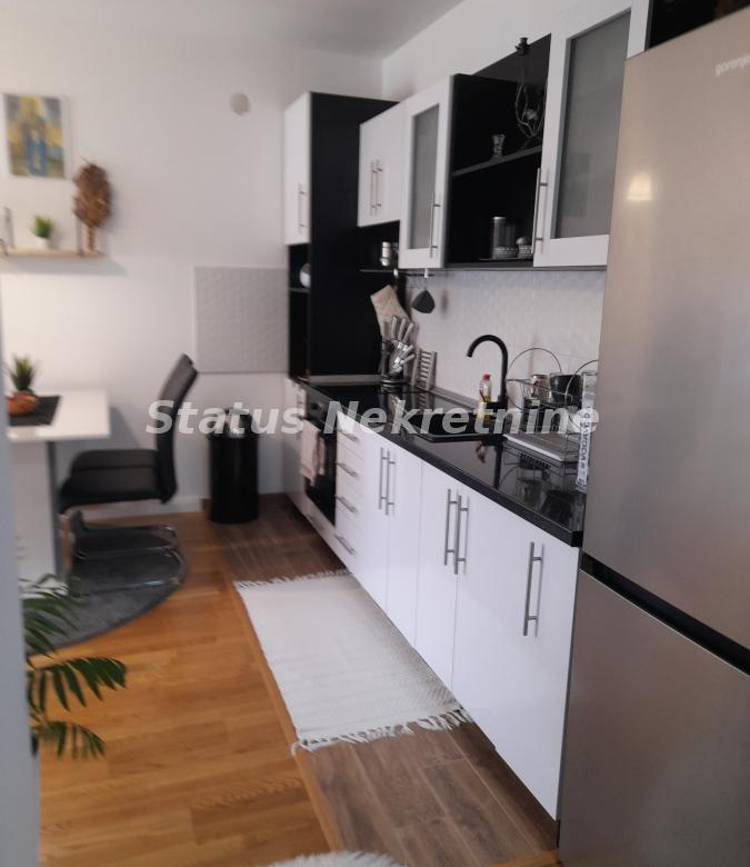 Stan Prodaja Novi Sad  45 m2