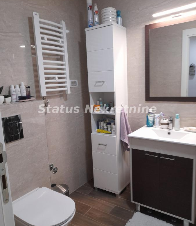 Stan Prodaja Novi Sad  45 m2