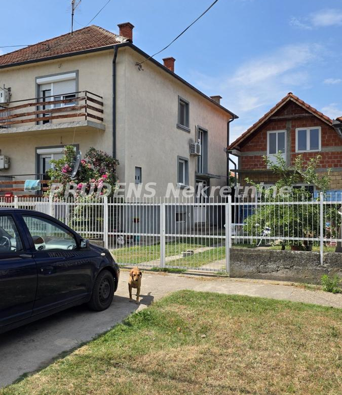 Kuća Prodaja Beograd Jakovo 250 m2