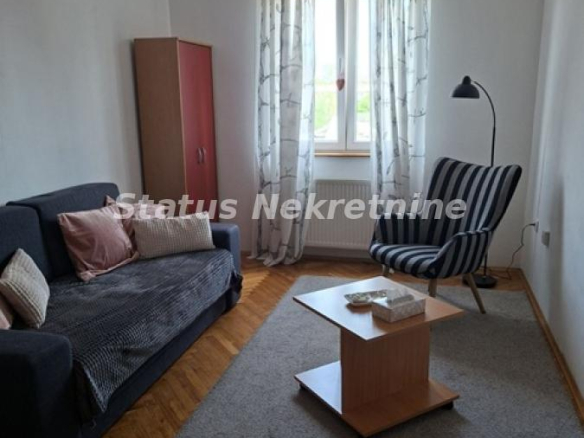 Stan Izdavanje Novi Sad  30 m2
