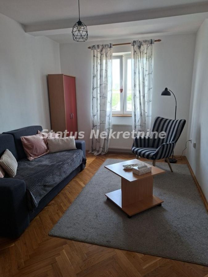 Stan Izdavanje Novi Sad  30 m2
